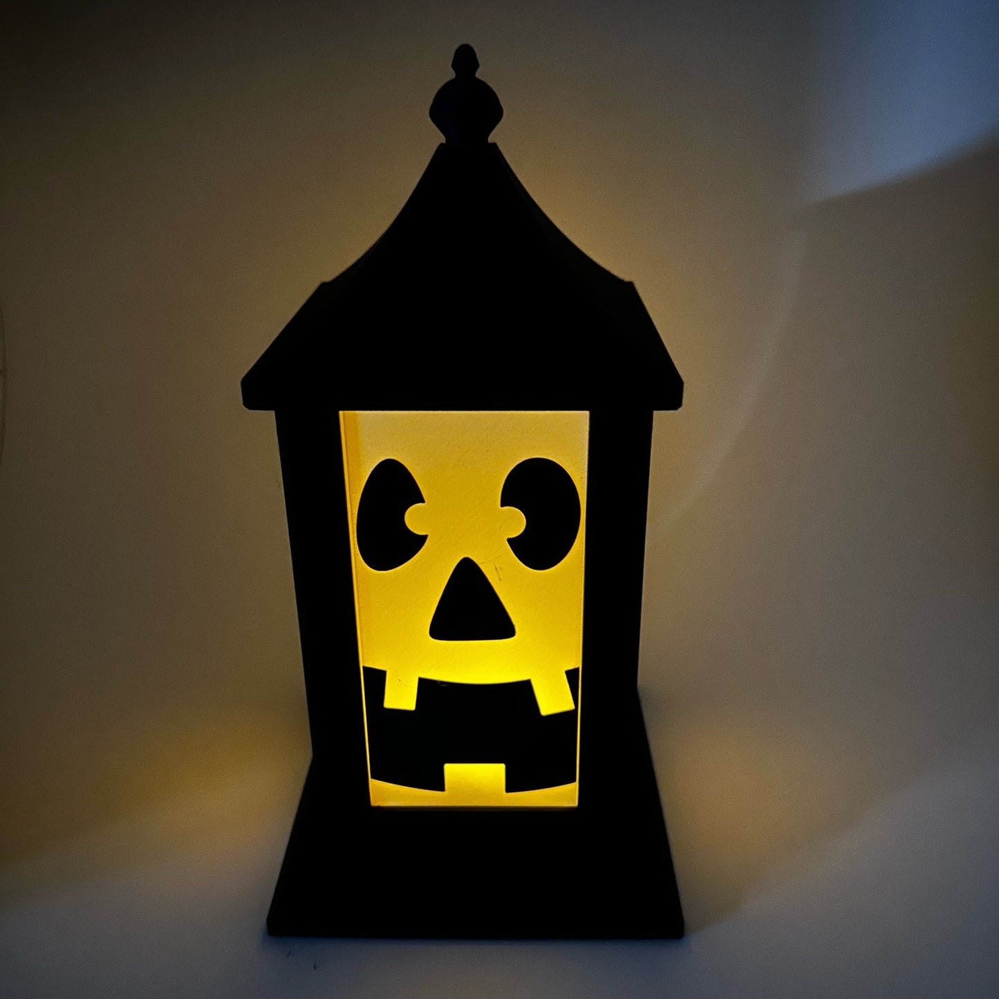 Halloween Lantern display lamp (tea light) - 4 different scenes
