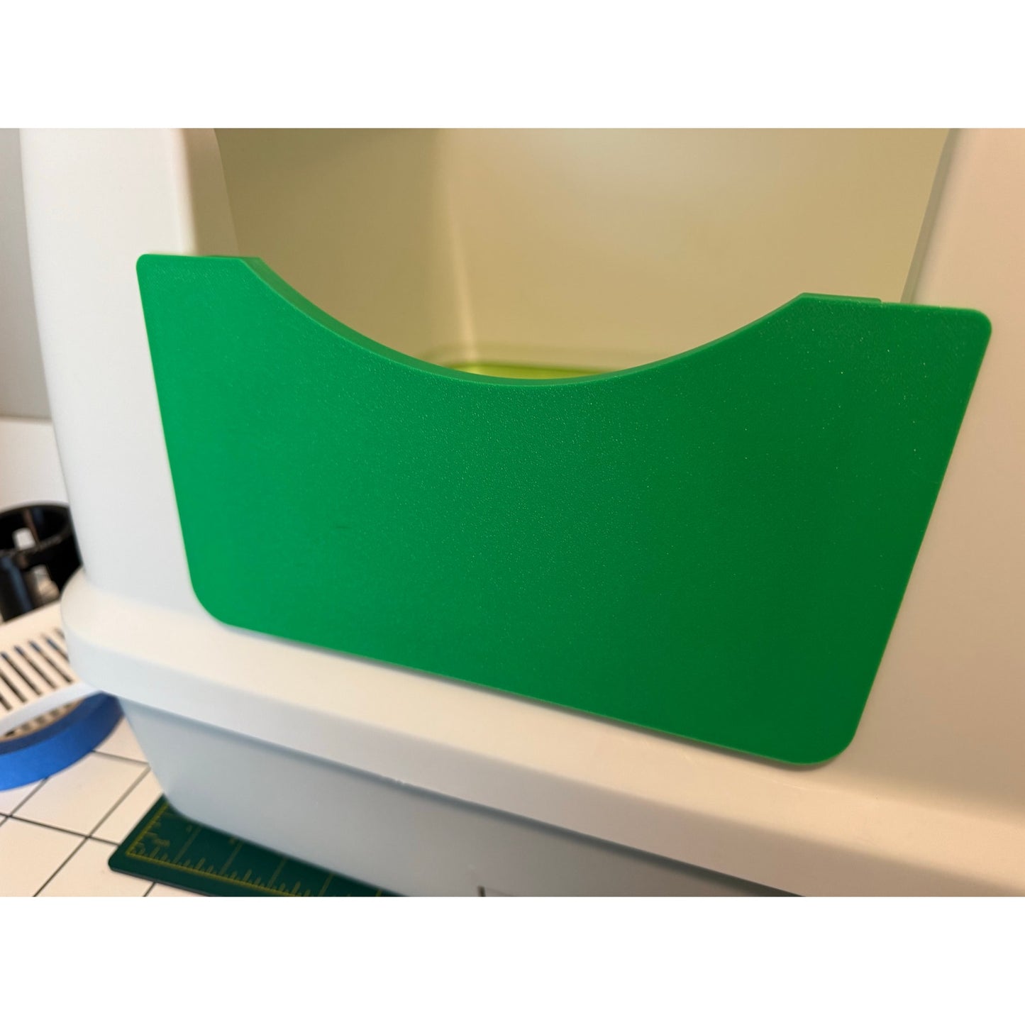 Entry pellet retention grate (solid front) for Tidy Cat Breeze XL cat litter box